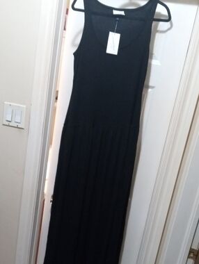 Universal Thread Black Sleeveless Maxi Dress
